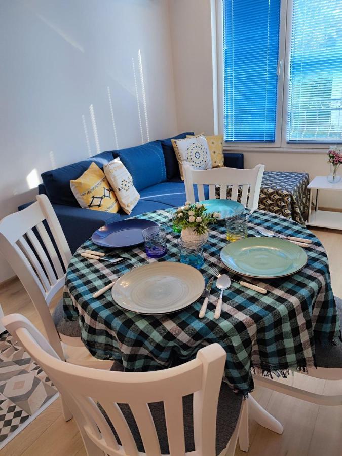 בורגאס Nicky Holiday Flat מראה חיצוני תמונה